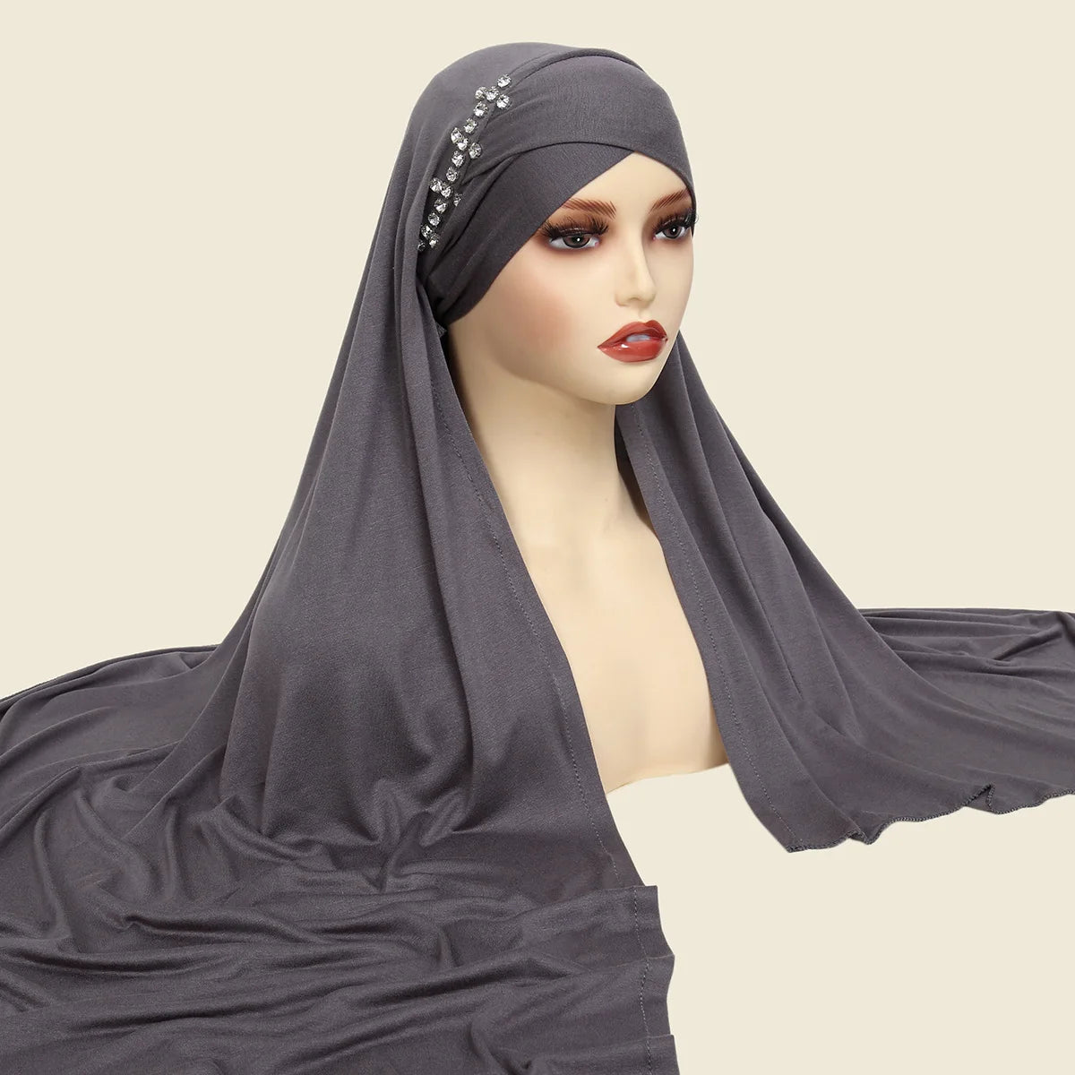 Hijab Instantané avec Bonnet Intégré et Strass – Prêt à Porter