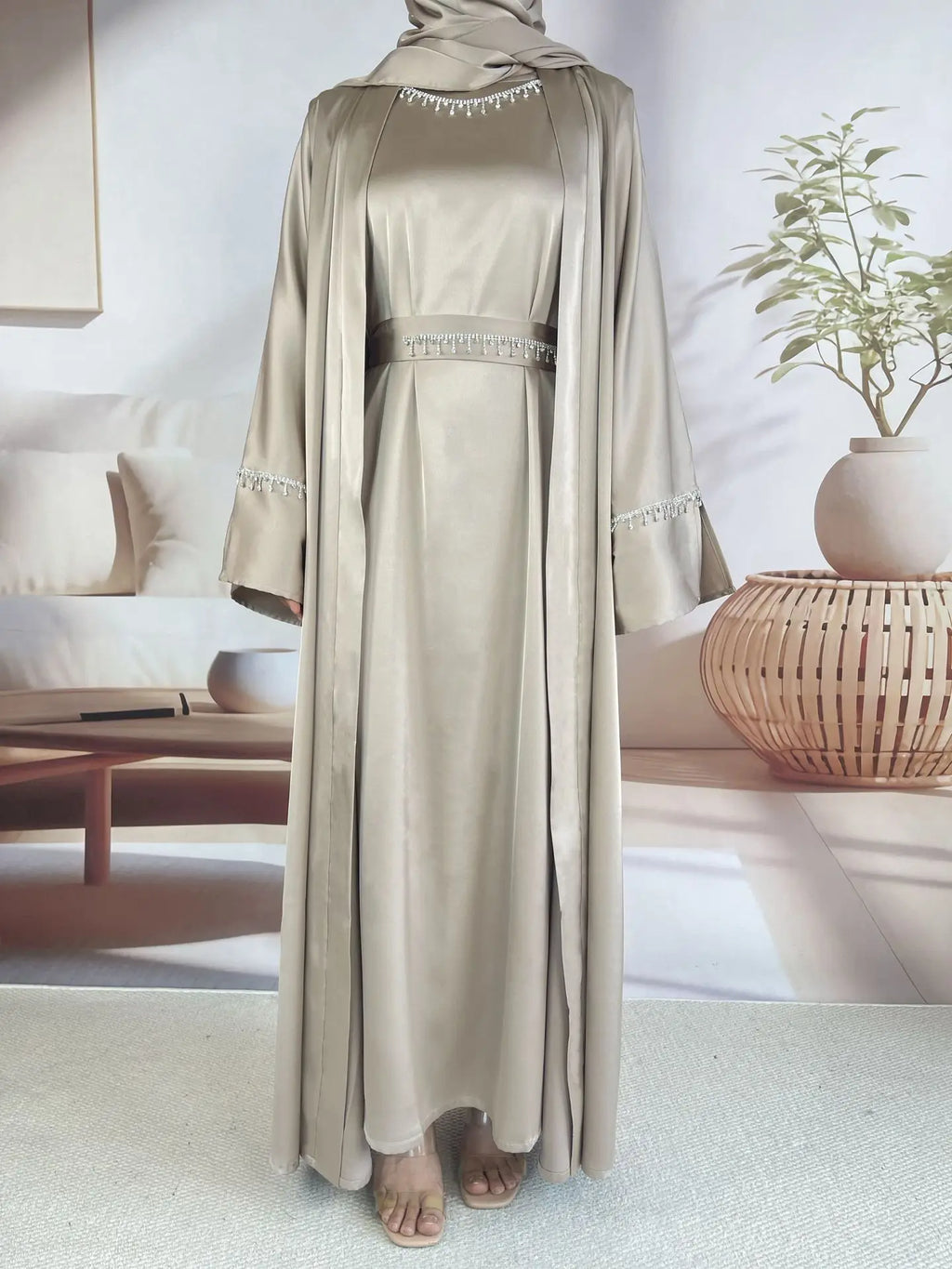Abaya de luxe en satin - ensemble 6 piéces avec hijab et ceinture