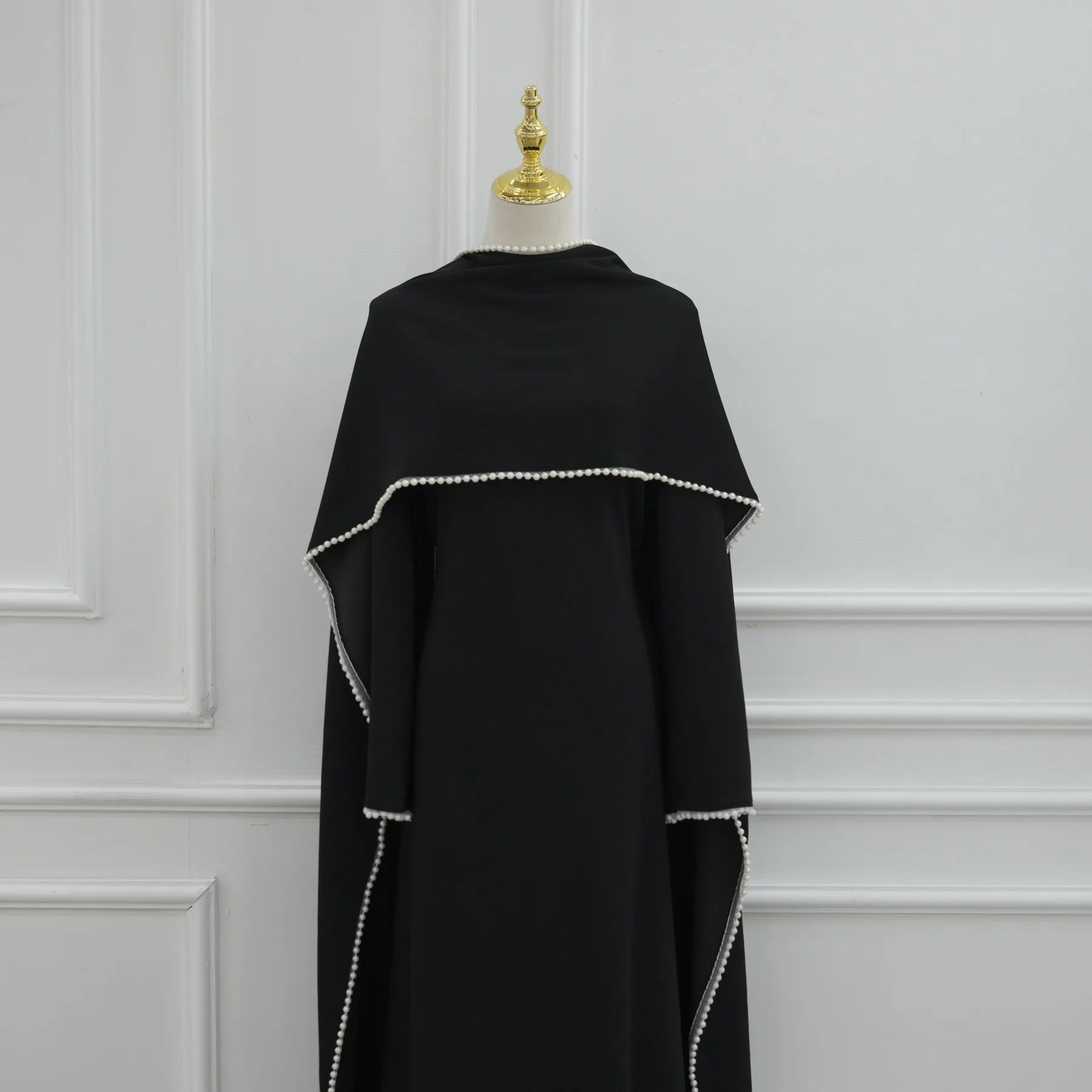 Ensemble Abaya 2 Pièces de Luxe avec Cape Perlée – Élégance Dubai