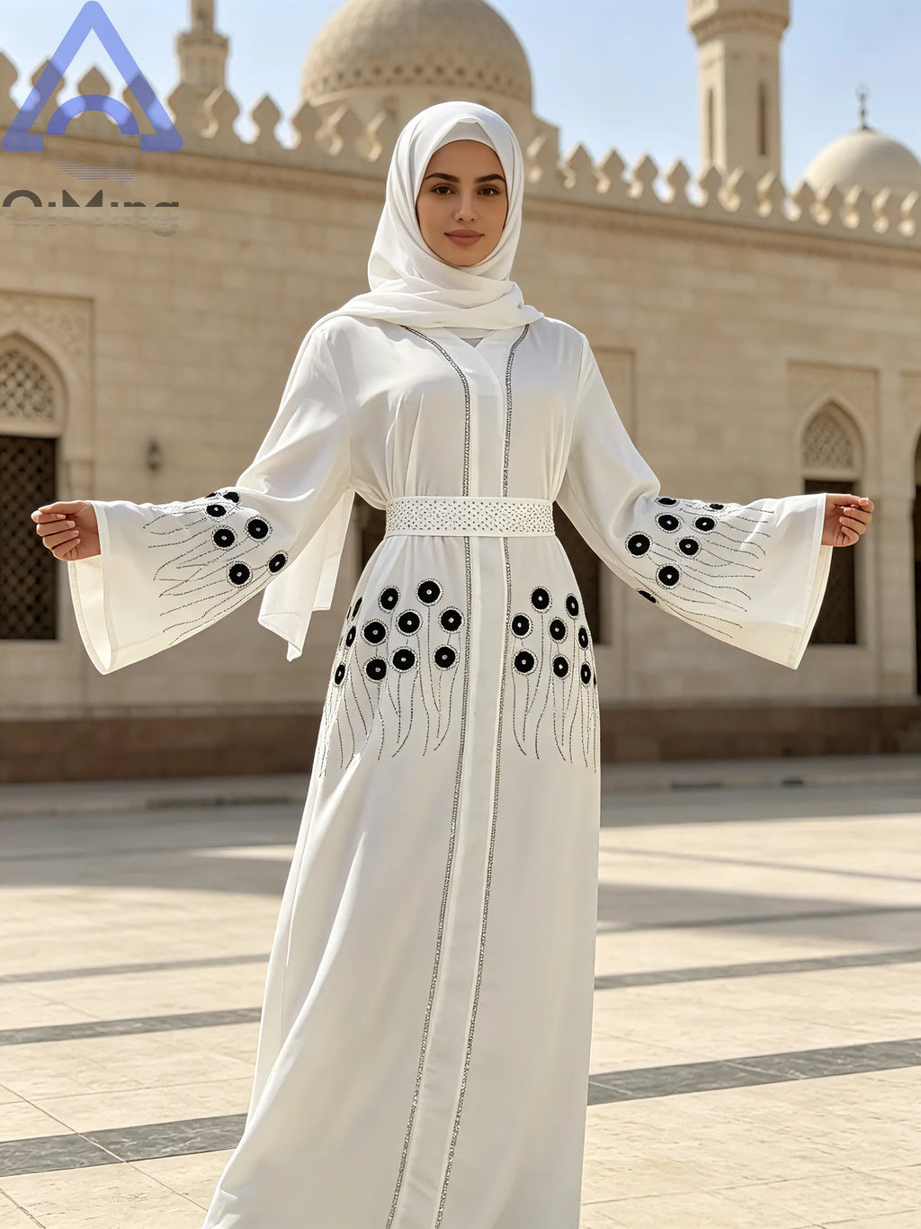 Caftan Abaya Style Marocain avec Broderies