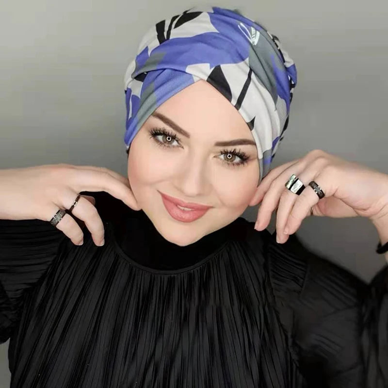 Turban Hijab Croisé en Jersey – Prêt à Porter, Élégant et Confortable