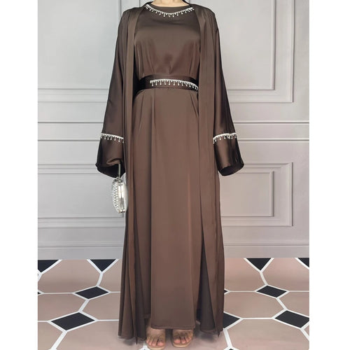 Abaya de luxe en satin - ensemble 6 piéces avec hijab et ceinture
