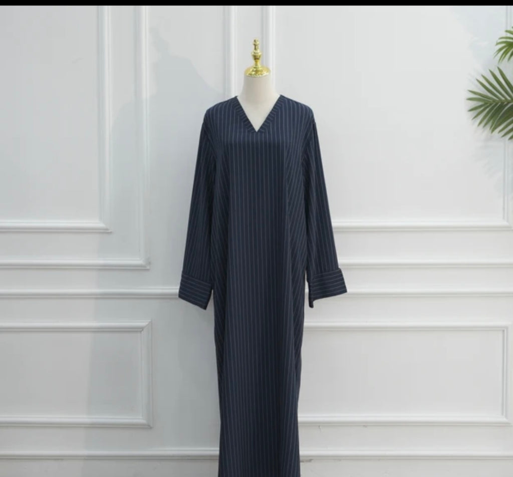 Abaya Ample à Rayures  – Style Tailleur & Élégance Moderne