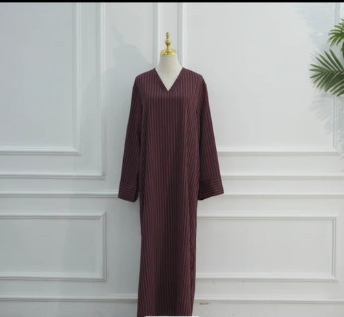 Abaya Ample à Rayures  – Style Tailleur & Élégance Moderne